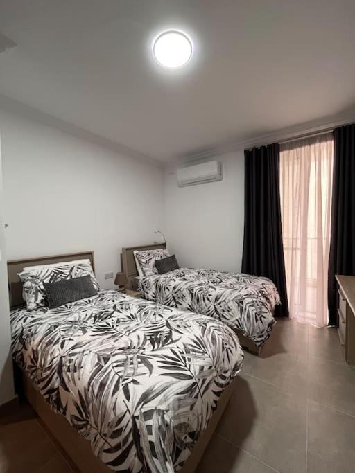 3 Bedroom Seaside Luxury Accommodation - Sleeps 8 St. Paul's Bay Exteriér fotografie