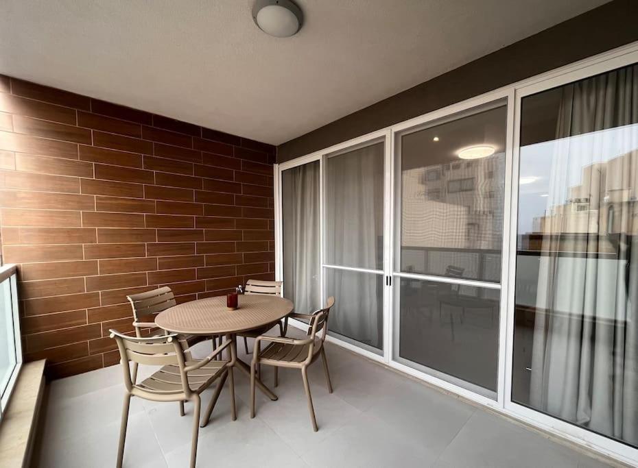 3 Bedroom Seaside Luxury Accommodation - Sleeps 8 St. Paul's Bay Exteriér fotografie